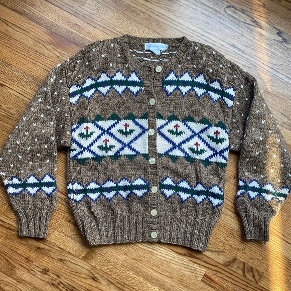 Cambridge & Adams Sweaters - Vintage Cardigan